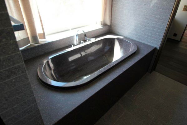 villa-znc-diegruppe-132CDD4CC0-D554-F944-1305-E2082C1197E4.jpg